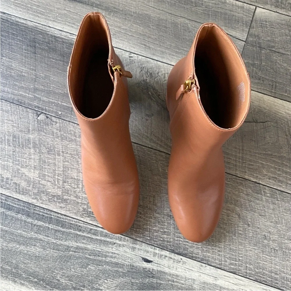 NWT Tory Burch Brooke Tan Camel Ankle Booties Leather Classic Size 11
